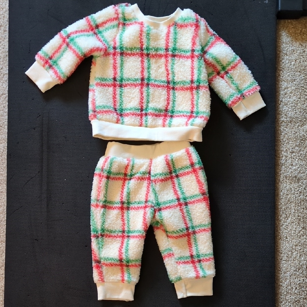 Cat & Jack Christmas Faux Shearling Sweatshirt and Jogger Pants Set